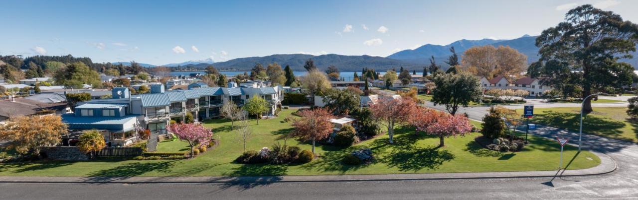 Asure Explorer Motel & Apartments Te Anau Bagian luar foto